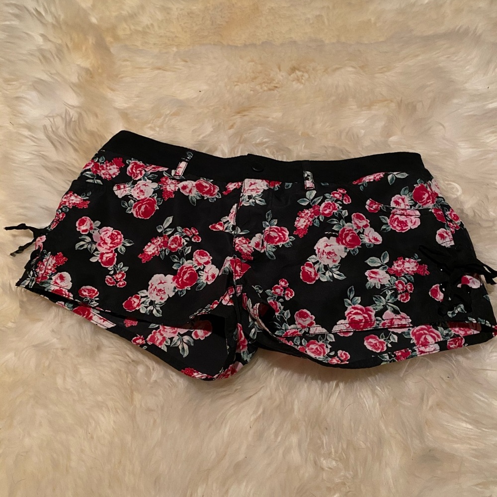 Board shorts